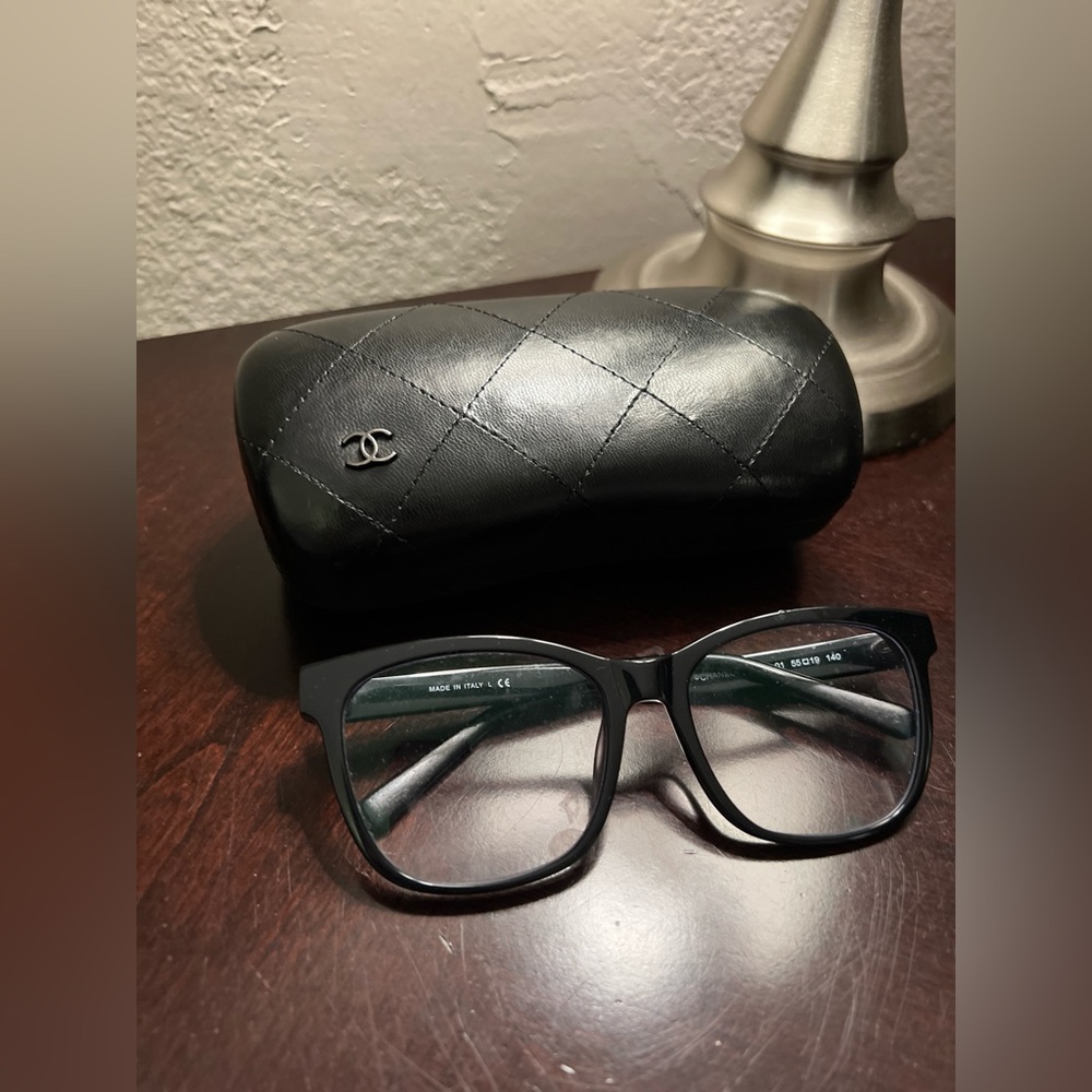 Chanel eyeglasses leather case